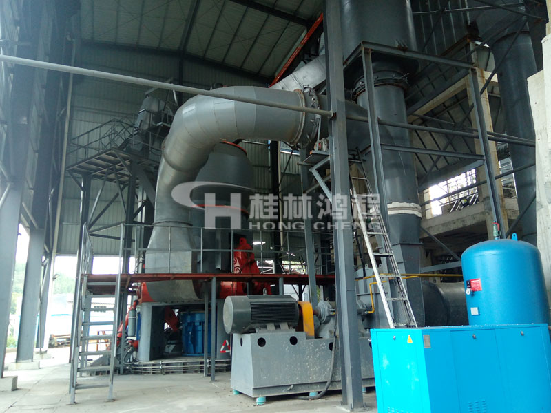 石墨電極材料，碳素磨粉機，磨粉機價格，立式磨粉機，立磨，磨粉設備，磨粉機械，桂林鴻程